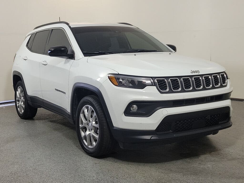 2024 JEEP Compass