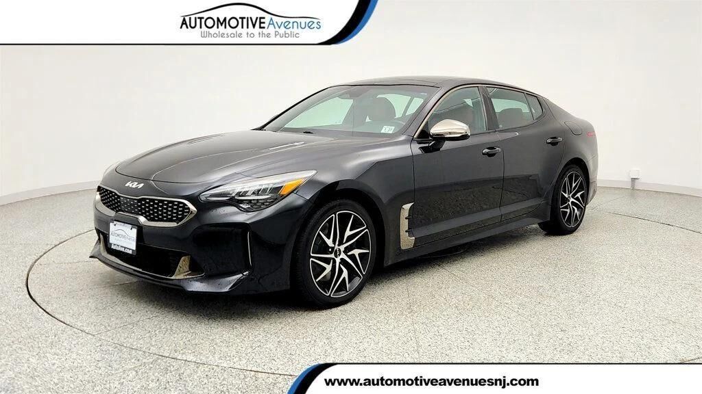 2022 KIA Stinger