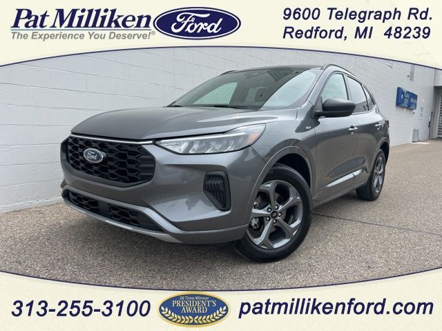 2024 FORD Escape
