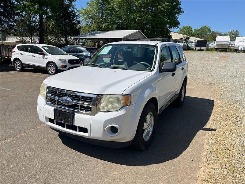 2009 FORD Escape