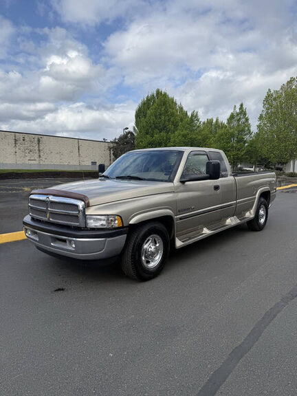 2002 DODGE Ram