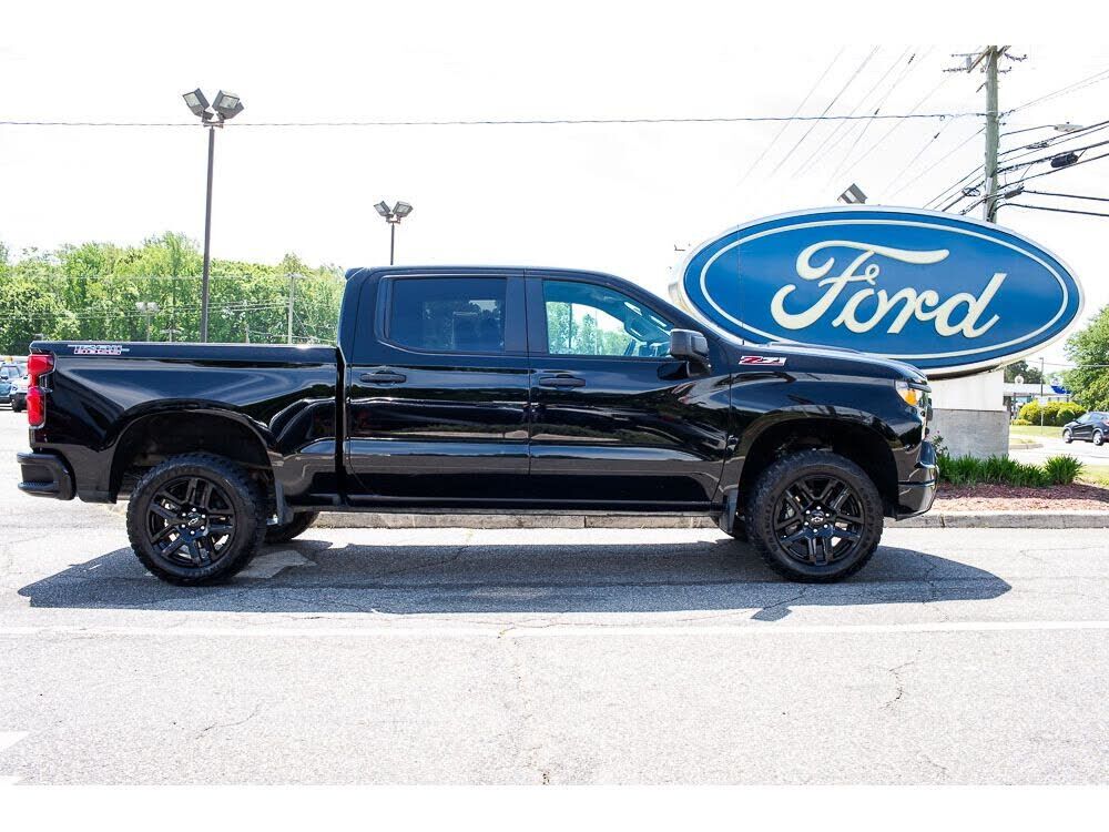 2024 CHEVROLET Silverado