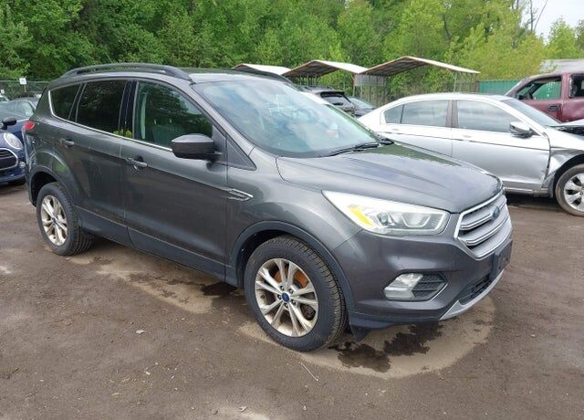 2017 FORD Escape