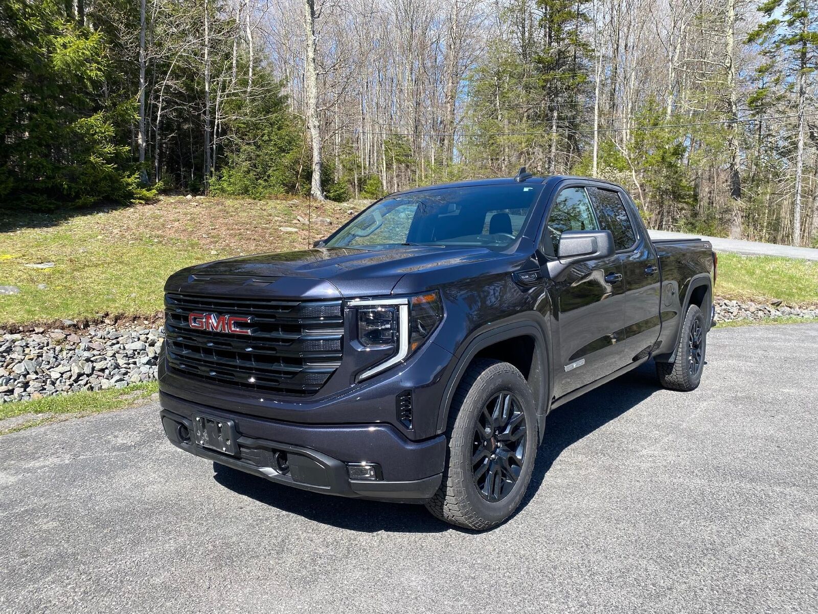 2023 GMC Sierra
