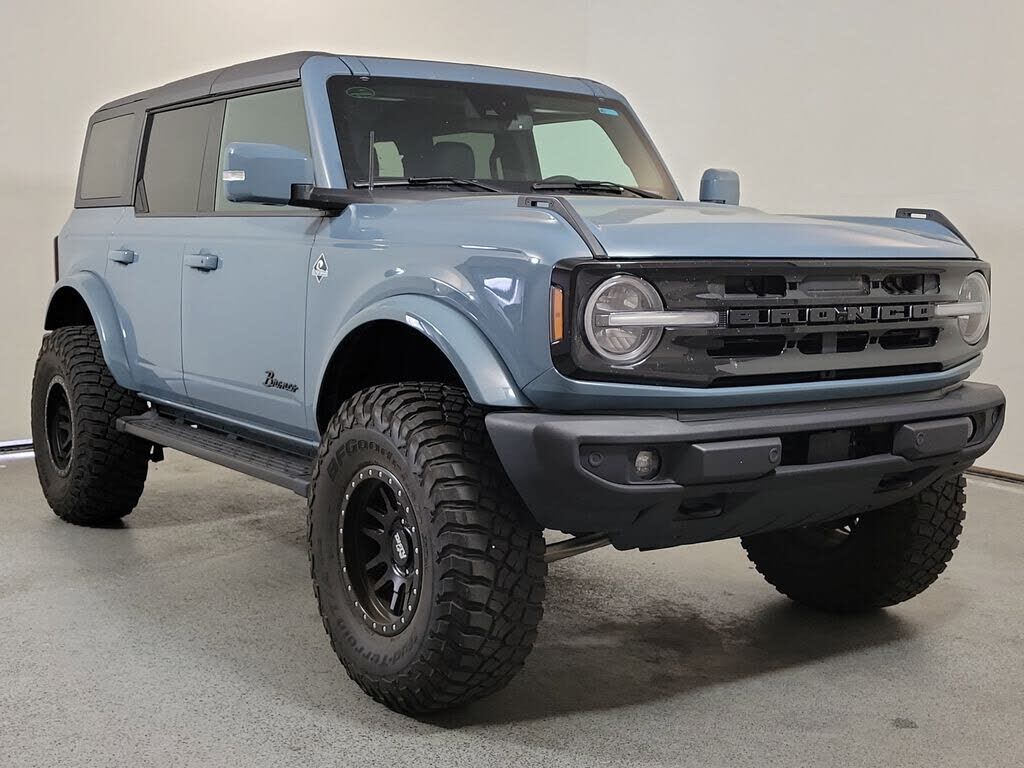 2023 FORD Bronco