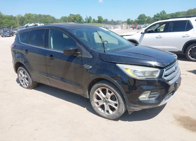 2017 FORD Escape