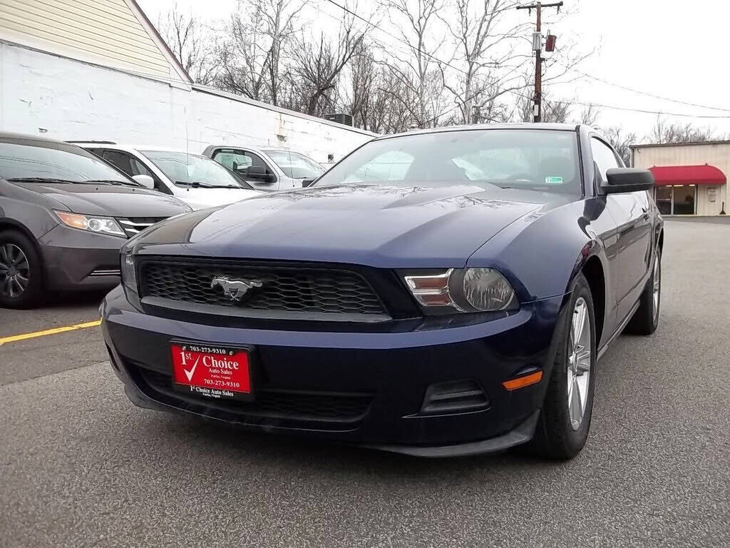 2010 FORD Mustang
