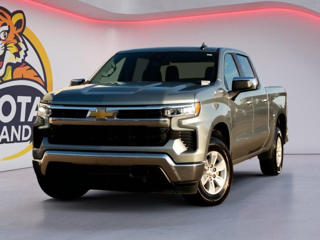 2025 CHEVROLET Silverado