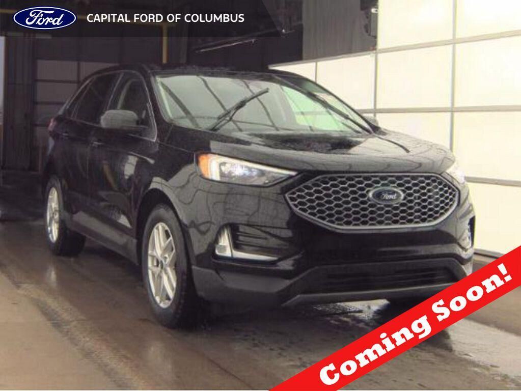 2023 FORD Edge