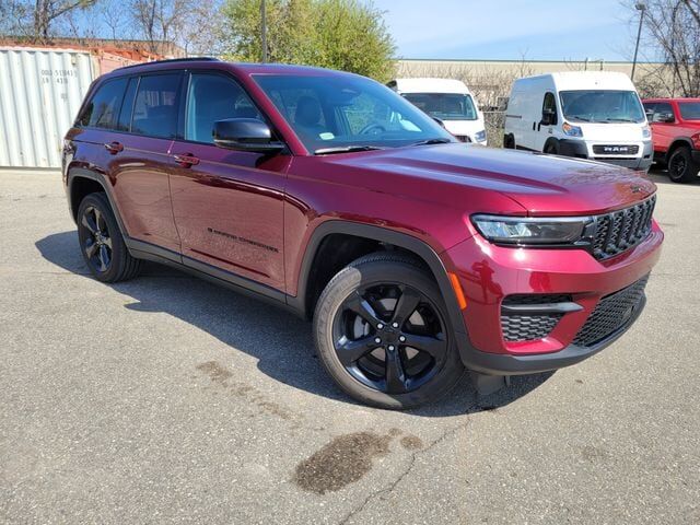 2024 JEEP Grand Cherokee