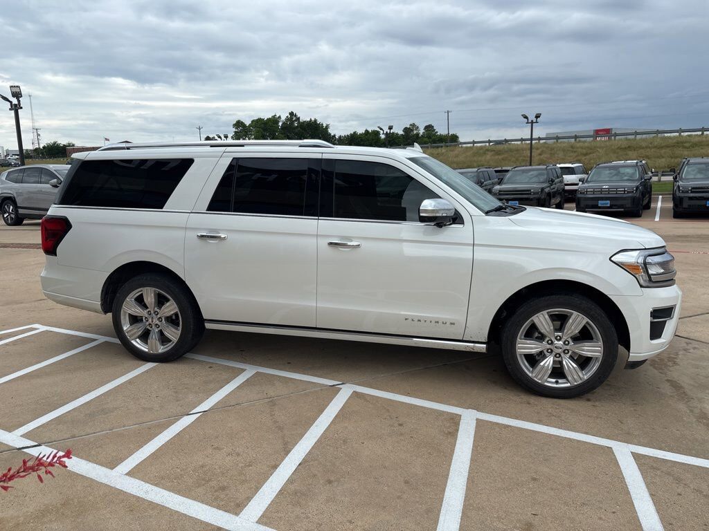 2023 FORD Expedition