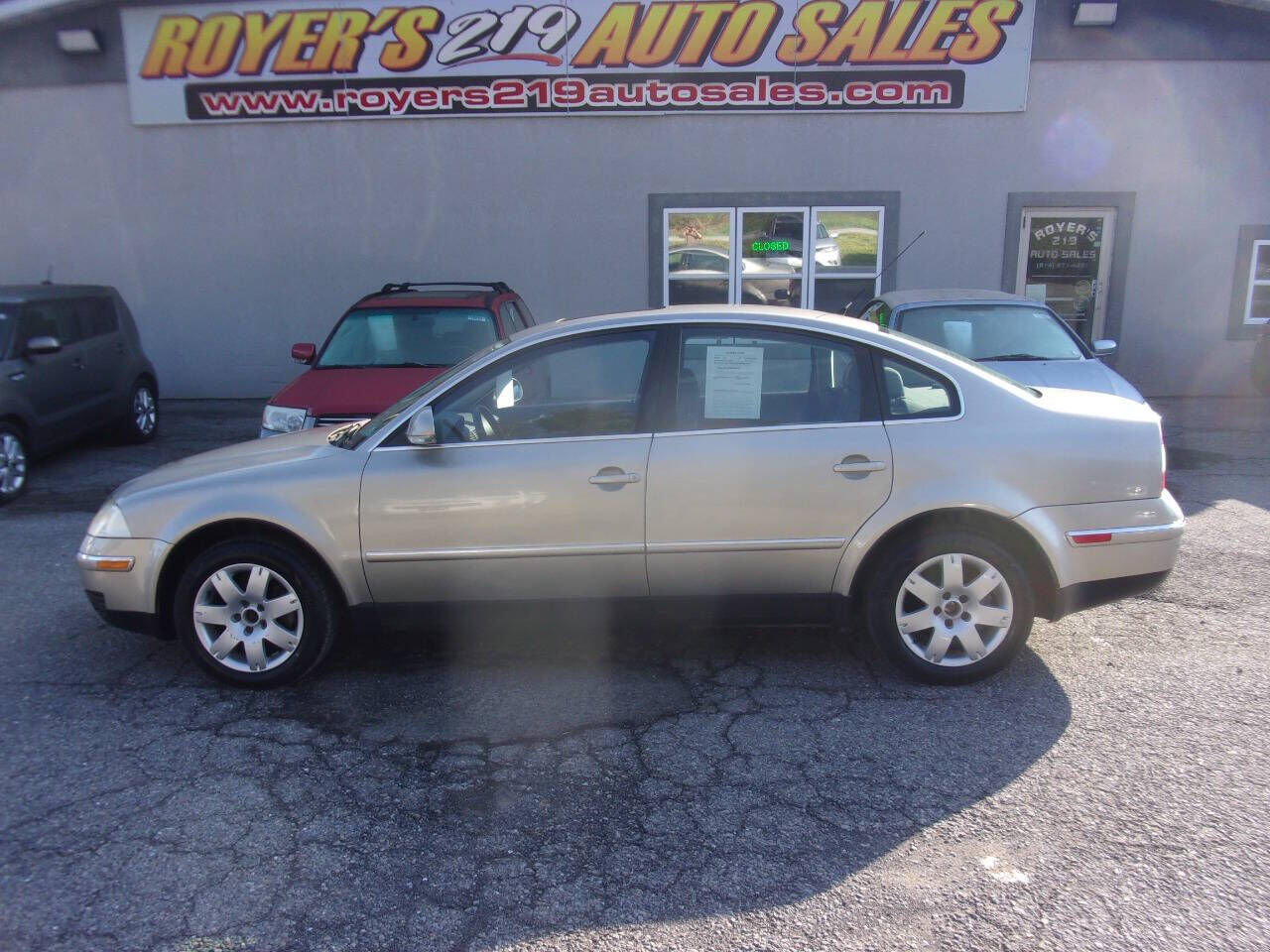 2005 VOLKSWAGEN Passat