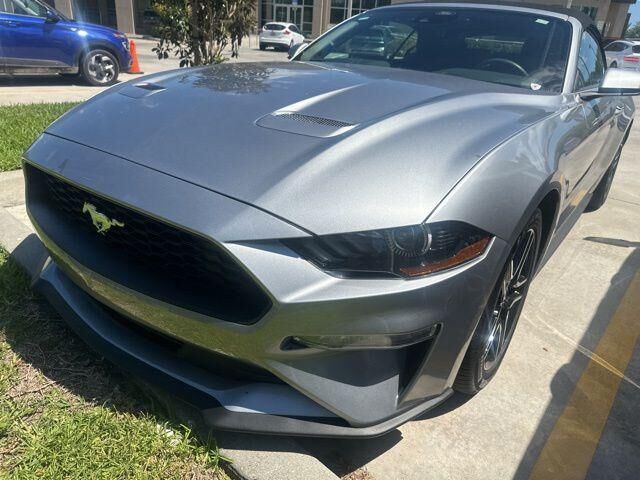 2022 FORD Mustang
