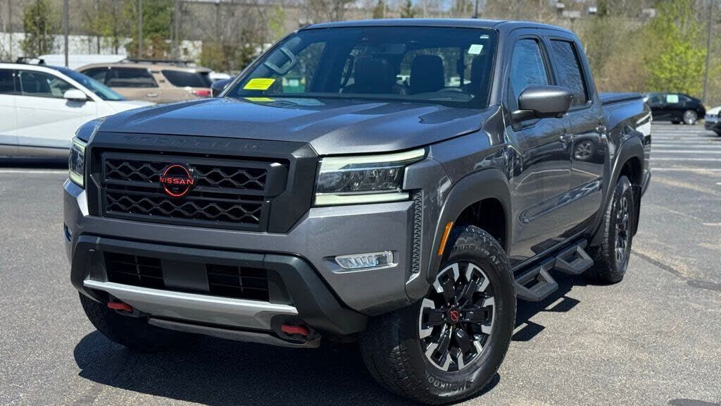 2023 NISSAN Frontier