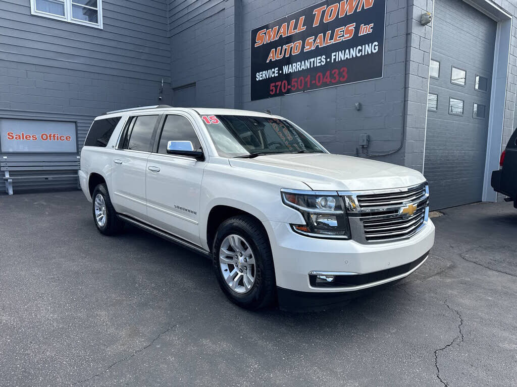 2015 CHEVROLET Suburban