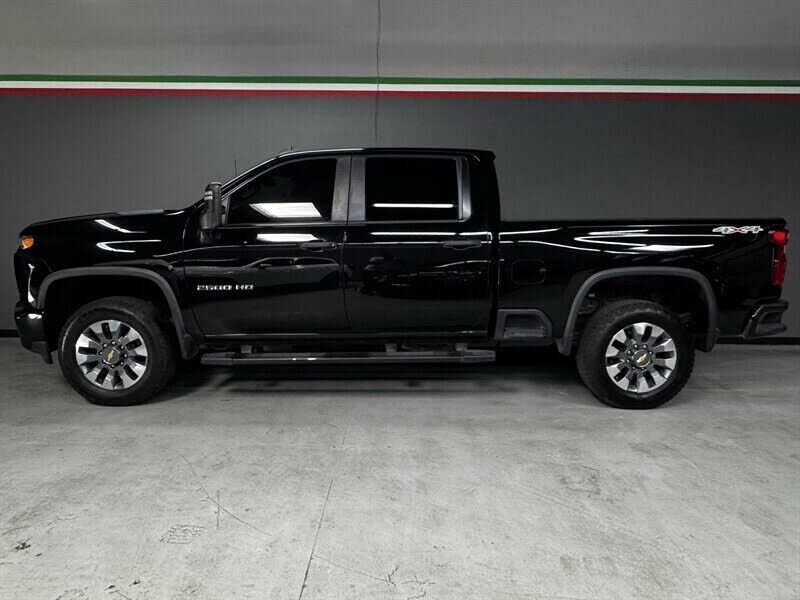 2023 CHEVROLET Silverado HD