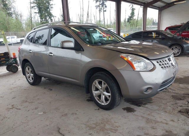 2010 NISSAN Rogue