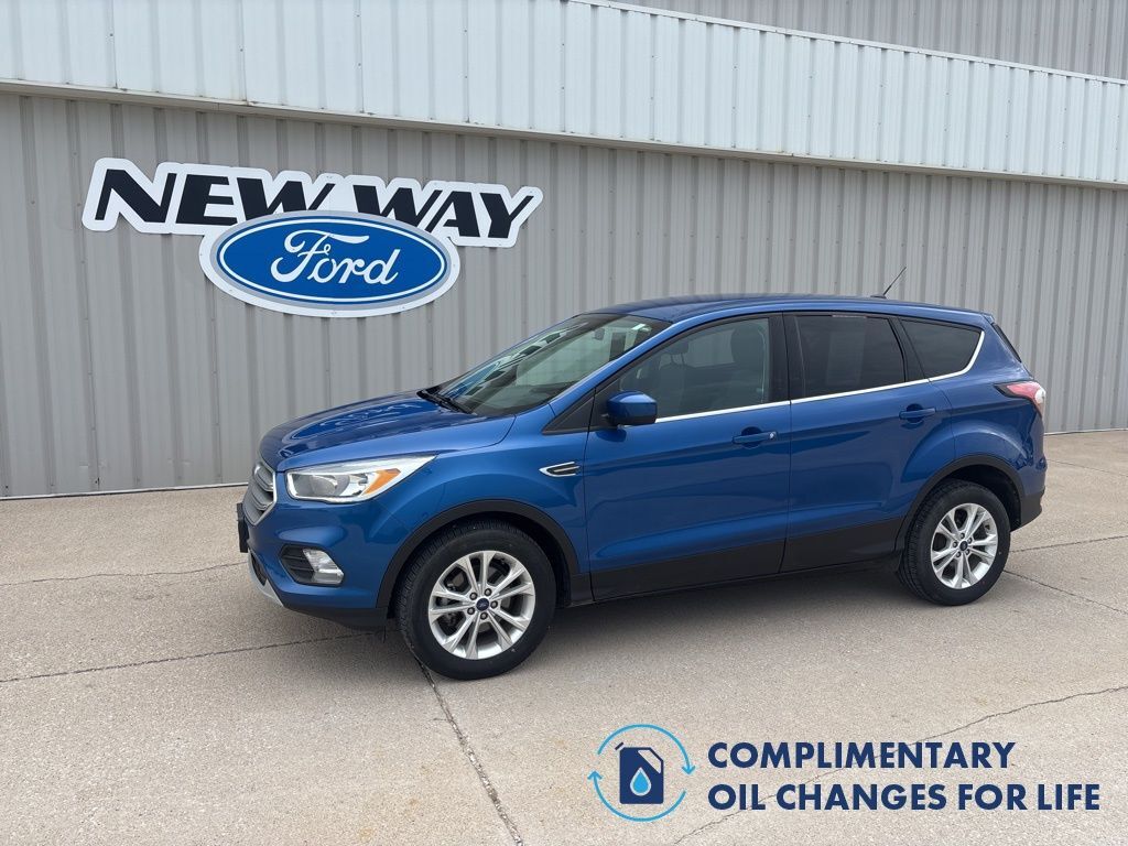 2017 FORD Escape