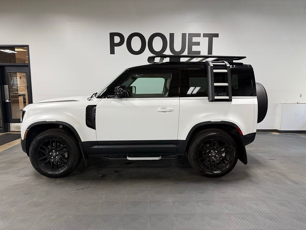 2023 LAND ROVER Defender