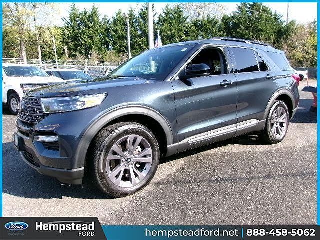 2022 FORD Explorer