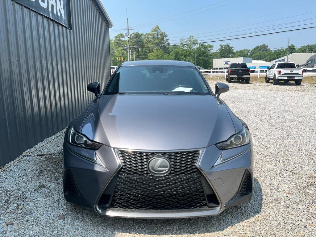 2017 LEXUS IS
