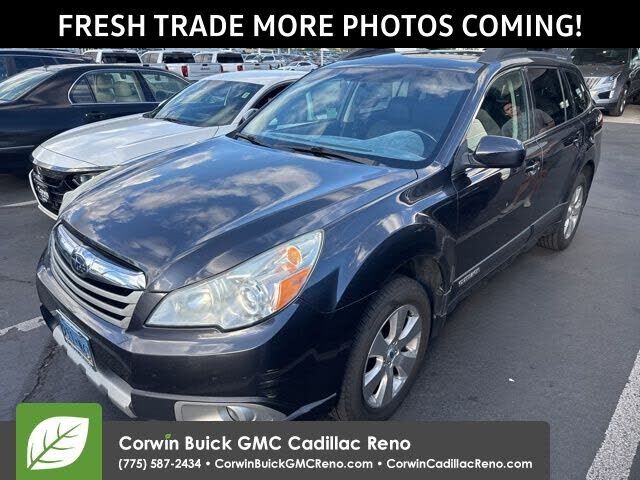 2011 SUBARU Outback
