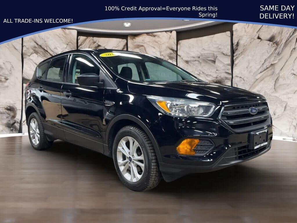 2017 FORD Escape