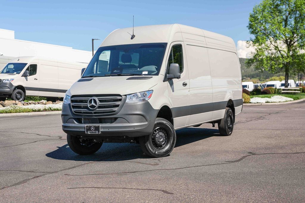 2026 MERCEDES-BENZ Sprinter