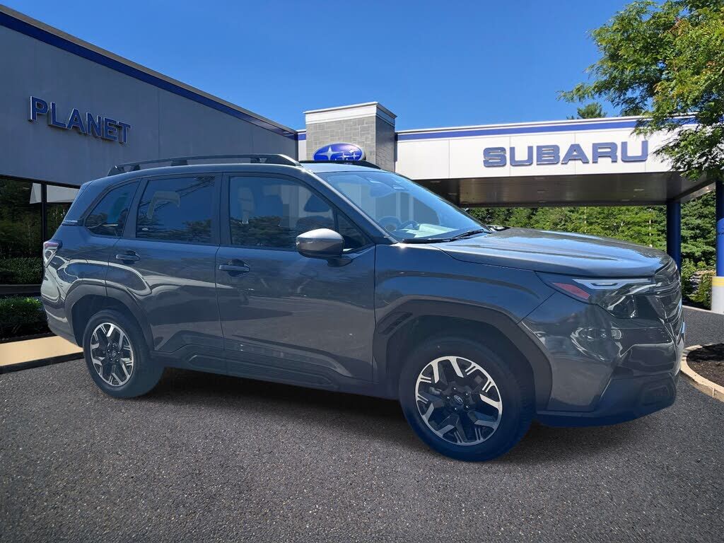 2025 SUBARU Forester