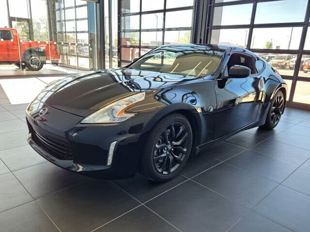 2017 NISSAN 370Z
