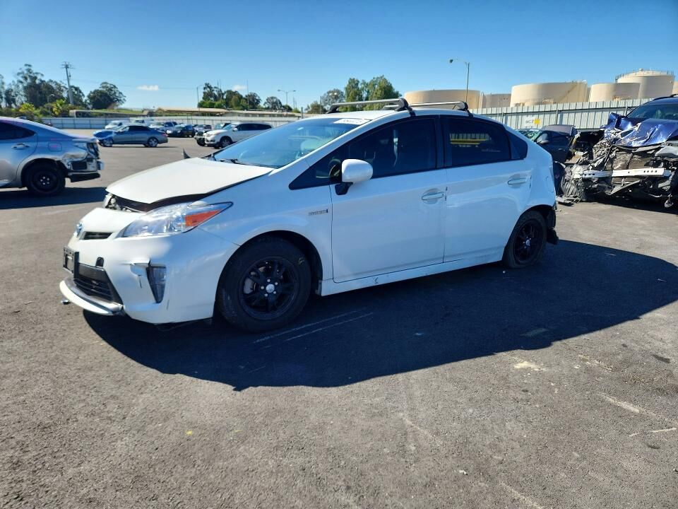 2015 TOYOTA PRIUS