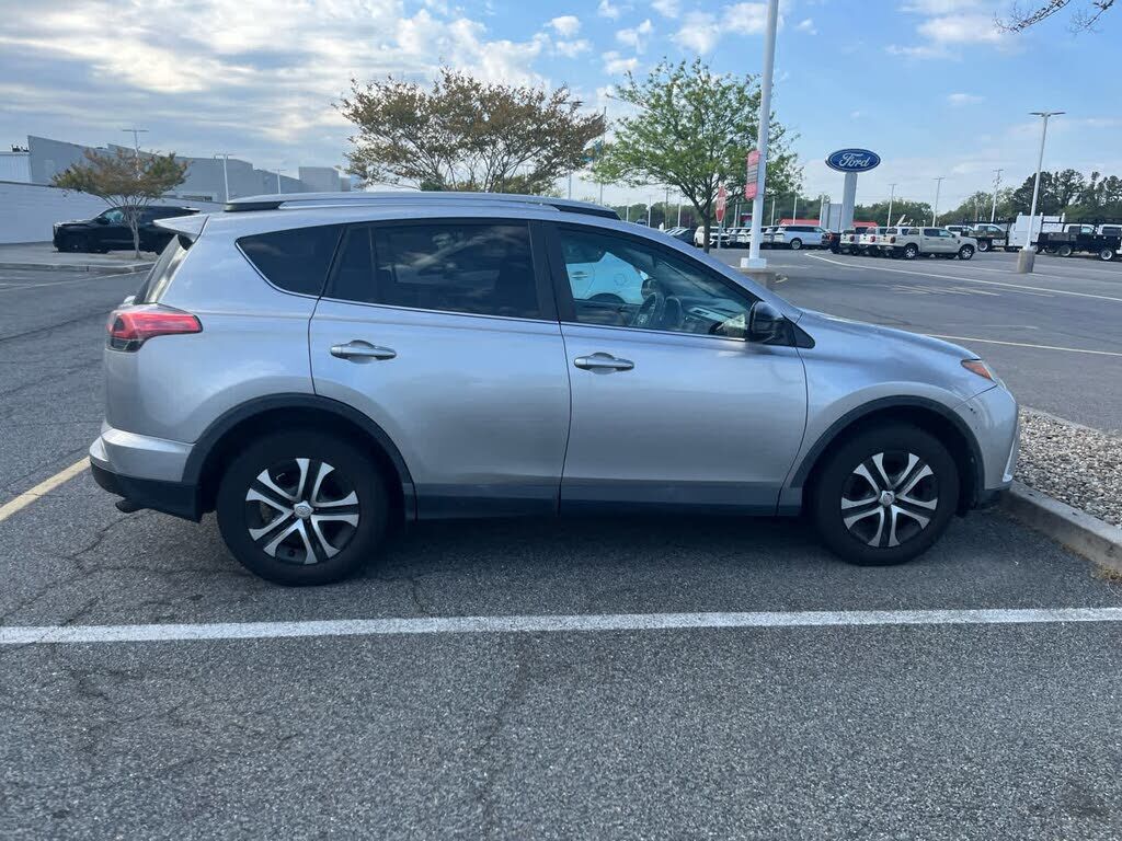 2017 TOYOTA RAV4