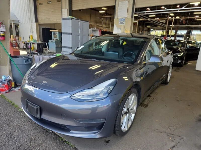 2019 TESLA Model 3