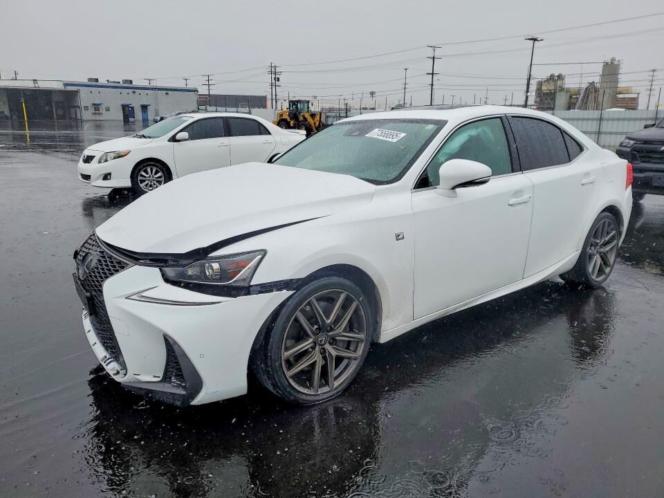 2020 LEXUS IS