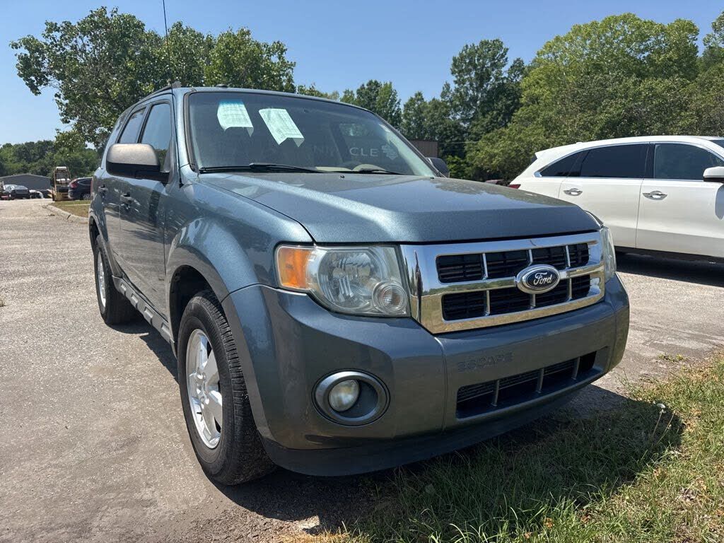 2011 FORD Escape