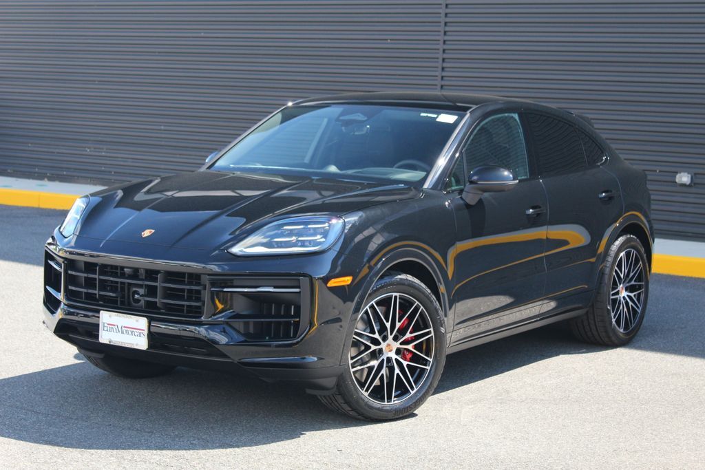 2026 PORSCHE Cayenne