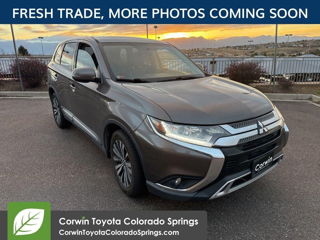 2019 MITSUBISHI Outlander
