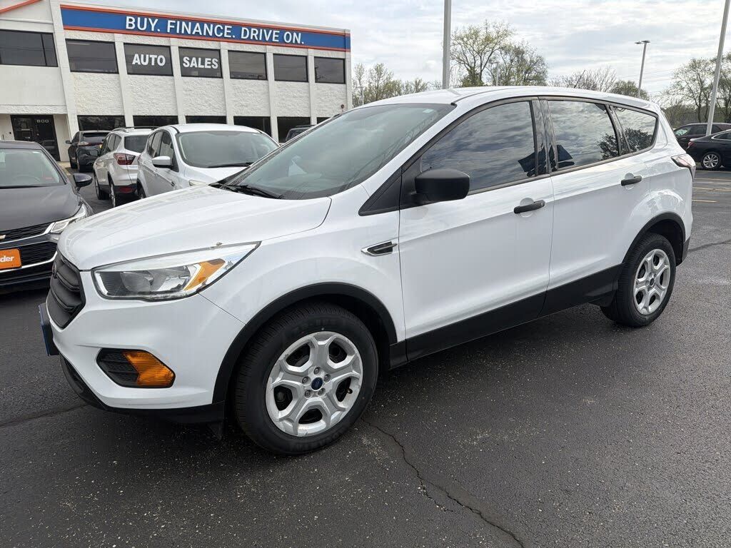2017 FORD Escape