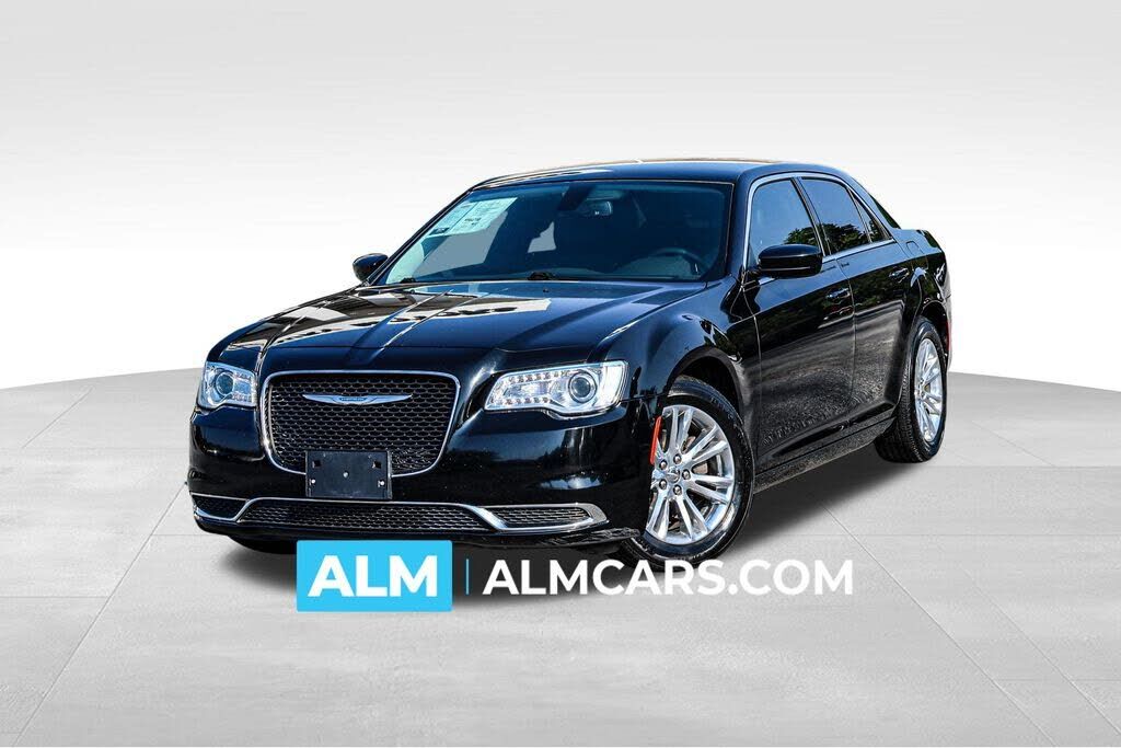 2017 CHRYSLER 300