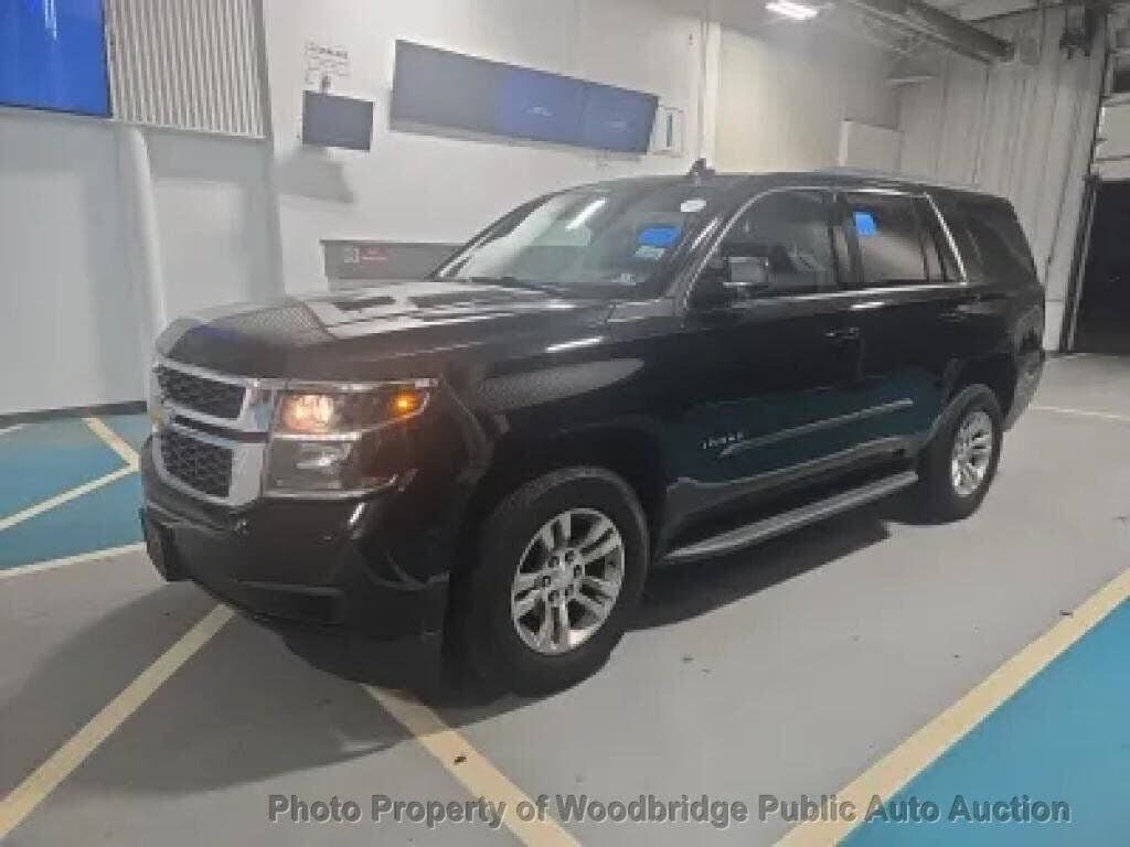 2017 CHEVROLET Tahoe