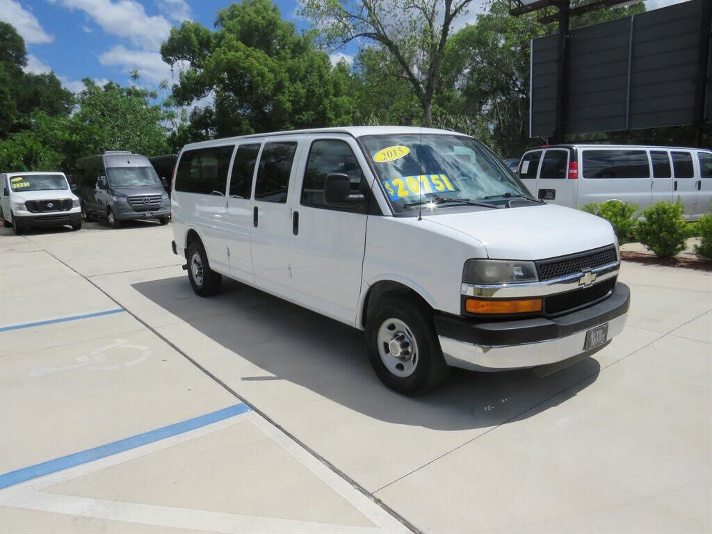 2015 CHEVROLET Express