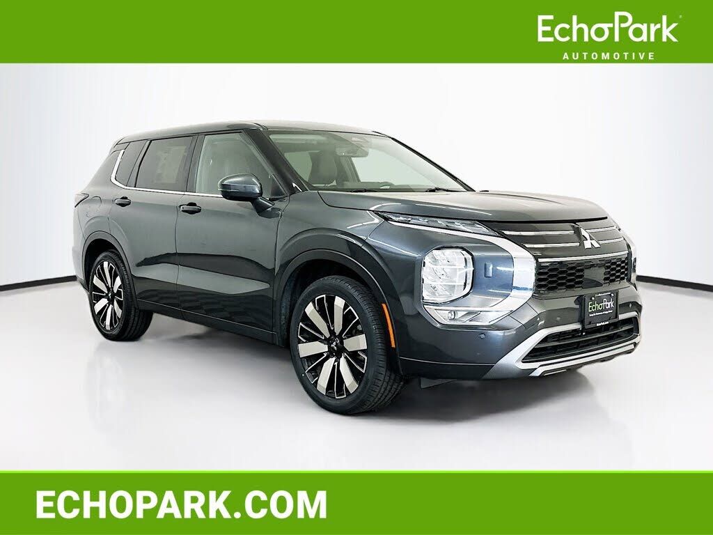 2025 MITSUBISHI Outlander