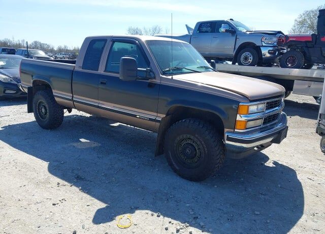 1996 CHEVROLET GMT-400