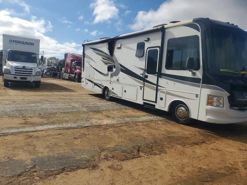 2018 FORD Motorhome Chassis