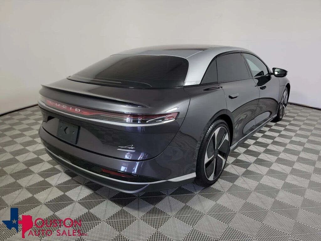 2024 LUCID MOTORS Air