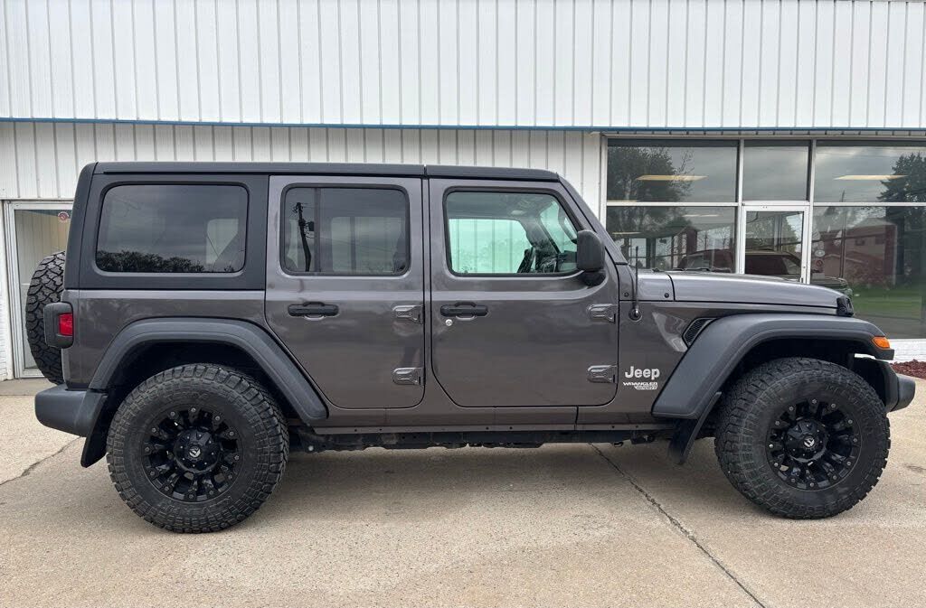 2018 JEEP Wrangler
