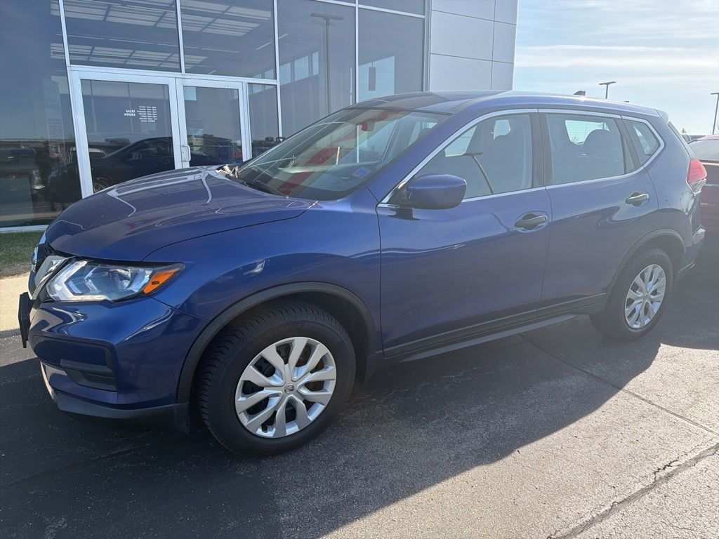 2017 NISSAN Rogue