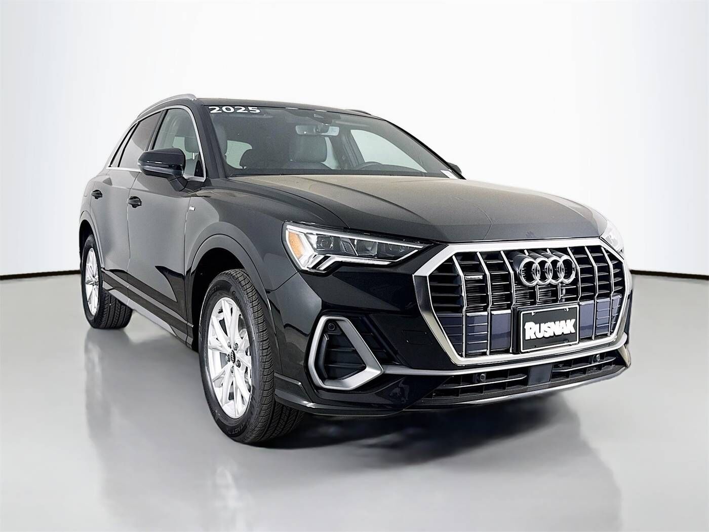 2025 AUDI Q3