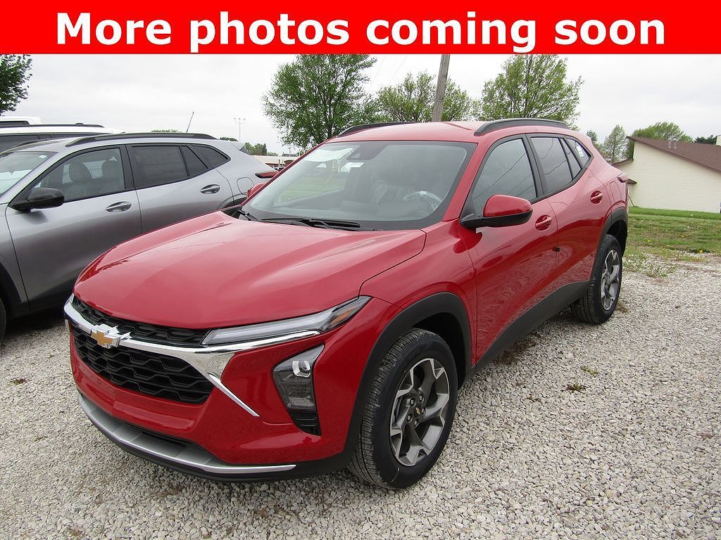 2026 CHEVROLET Trax