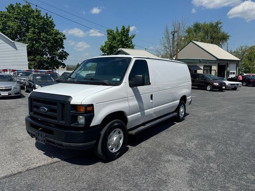 2012 FORD E-250